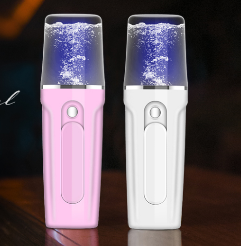Appareil de beauté faciale hydratant pour le visage avec batterie de chargement USB