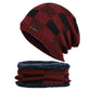 Chapeau d'hiver, pull, bavoir et fil moelleux