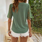 T-shirt à manches courtes avec boutons et dentelle pour femme